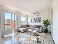 T2 lumineux de 40 m² Climatisé avec Balcon plein Sud, garage et cave - Nîmes Grezan