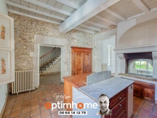 Ensemble Immobilier de Caractère offrant 2 Maisons, Jardin Méditerranéen piscine et Double Garage - Nîmes Saint Césaire