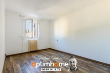MARGUERITTES – Maison familiale 170 m² avec deux niveaux indépendants, grand jardin et forage