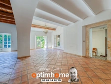 Maison Bourgeoise de Charme avec grand Jardin et Piscine - Nîmes Saint Césaire