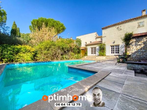 Maison Bourgeoise de Charme avec grand Jardin et Piscine - Nîmes Saint Césaire