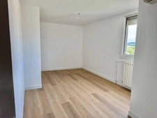 Appartement à louer 4 pièces  (13)