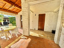 Maison Forbin – Plain-pied au calme absolu, intimité, garage, annexe et potentiel d’évolution