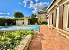 Maison Forbin – Plain-pied au calme absolu, intimité, garage, annexe et potentiel d’évolution