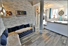 ✨SOUS COMPROMIS - PLUS DISPONIBLE À LA VENTE✨   Maison de caractère rénovée, avec volumes et charme, DPE B !!