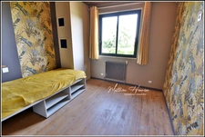 Maison sur sous-sol, véranda, 4 chambres, 2 dressing, 2 salles de bains, DPE D