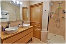 Majestueuse maison 6 chambres, 3 salles de bains/douche, 3 WC, bureau, garage, DPE C !