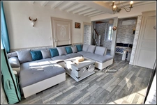 ✨SOUS COMPROMIS - PLUS DISPONIBLE À LA VENTE✨   Maison de caractère rénovée, avec volumes et charme, DPE B !!