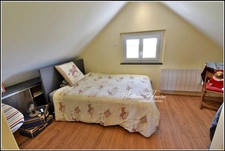 Au calme, maison 3 pièces entièrement rénovée, 2 chambres, dépendance, DPE D