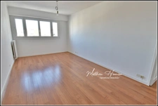 AU COEUR D'EVEUX, résidence Le Mail, appartement T3 au 4 ème étage avec ascenseur, cave, garage en sous-sol, gardien