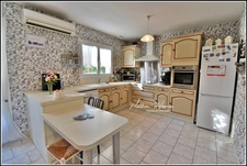 EN EXCLUSIVITÉ : MAISON DE PLAIN-PIED, 3 CHAMBRES, GARAGE ET DPE C