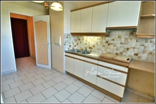 AU COEUR D'EVEUX, résidence Le Mail, appartement T3 au 4 ème étage avec ascenseur, cave, garage en sous-sol, gardien