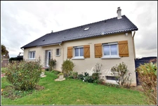 Maison familiale de 142 m² avec 4 chambres et sous-sol total, DPE D
