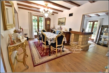 Majestueuse maison 6 chambres, 3 salles de bains/douche, 3 WC, bureau, garage, DPE C !