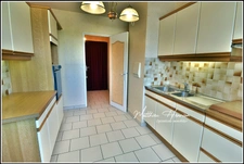 AU COEUR D'EVEUX, résidence Le Mail, appartement T3 au 4 ème étage avec ascenseur, cave, garage en sous-sol, gardien