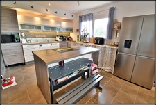 AXE ÉVREUX – CONCHES-EN-OUCHE : MAISON CONTEMPORAINE, 5 CHAMBRES, DOUBLE GARAGE, DPE B !