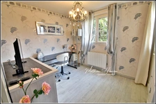 ✨SOUS COMPROMIS - PLUS DISPONIBLE À LA VENTE✨ Évreux - Quartier Saint-Michel : maison contemporaine de 2008