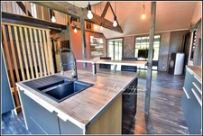Maison sur sous-sol, véranda, 4 chambres, 2 dressing, 2 salles de bains, DPE D
