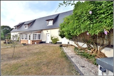 Exclusivité : maison de caractère rénovée, avec volumes et charme à Cierrey, DPE C