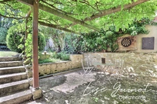CHARME - CENTRE - JARDIN