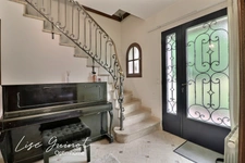 MAISON FAMILIALE - 5 CHAMBRES - RÉSIDENTIEL