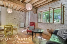 CHARME - CENTRE - JARDIN