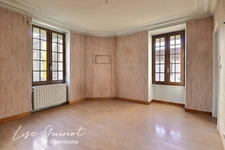 MAISON 3 CHAMBRES - 3 DÉPENDANCES - COUR INTÉRIEURE