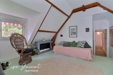 PROPRIÉTÉ FAMILIALE - CADRE ENCHANTEUR
