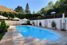 PROPRIÉTÉ FAMILIALE - CADRE ENCHANTEUR