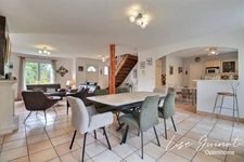 MAISON FAMILIALE - 5 CHAMBRES - GARAGE - JARDIN