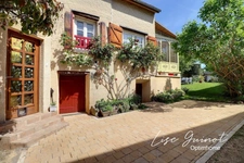 BAZEMONT VILLAGE - CHARME DE L'ANCIEN