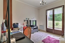 MAISON FAMILIALE - 5 CHAMBRES - RÉSIDENTIEL