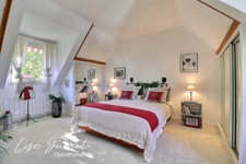 PROPRIÉTÉ FAMILIALE - CADRE ENCHANTEUR