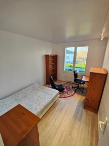 Maison à vendre 6 pièces MONTIGNY LE BRETONNEUX (78)