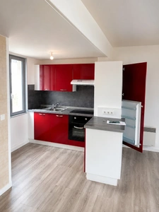 GAN - 64 - Maison de ville rénovée de 55 m² – Idéale pour un premier achat ou un investissement locatif