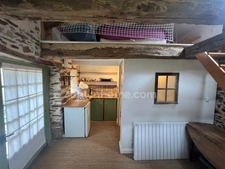 Maison en pierres 112 m² et dépendances