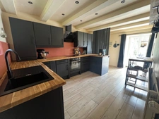 Belle maison en pierres à Bonnemain