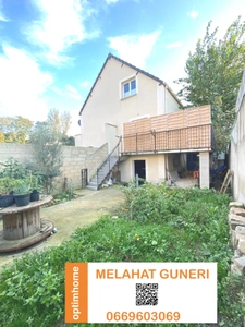 Maison à vendre 5 pièces 116m2 sur terrain de 205 m2 BOBIGNY 470 000€
