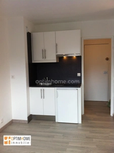 Appartement à louer 1 pièces CERGY (95)
