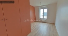 Appartement à louer 3 pièces  (78)