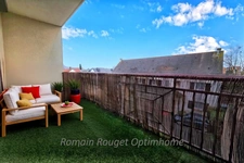 Limite CHATOU - 2 pièces avec Ascenseur et Terrasse