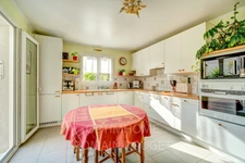 Montesson Village - Maison 8 pièces avec grand jardin