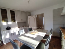ANGOULEME. Maison 145 m², 4 chambres, jardin clos 830m² et grand garage.