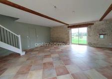 CHARENTE/AIGRE. Maison en pierre rénovée, 3 chambres(poss 4) avec jardin clos 1169 m² (gite ou chambres d'hôtes)