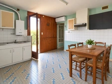 Taponnat, La Rochefoucauld, maison 83 m² avec dépendances et terrain clos 1725 m²