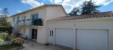 La Rochefoucauld. Maison familiale de 168 m², double garage, terrain clos 2876 m²