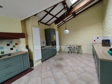 CHARENTE/AIGRE. Maison en pierre rénovée, 3 chambres(poss 4) avec jardin clos 1169 m² (gite ou chambres d'hôtes)