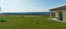 SAINT-GENIS-D'HIERSAC. Maison plain pied de 2019, 94 m², terrain 1515 m²
