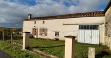 SOUS OFFRE : Exclusivité / Saint Mary, maison de 128 m² grange, dépendance, terrain de 1308 m²