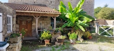 RUFFEC / COURCOME MAISON 168m², GRANGE 
